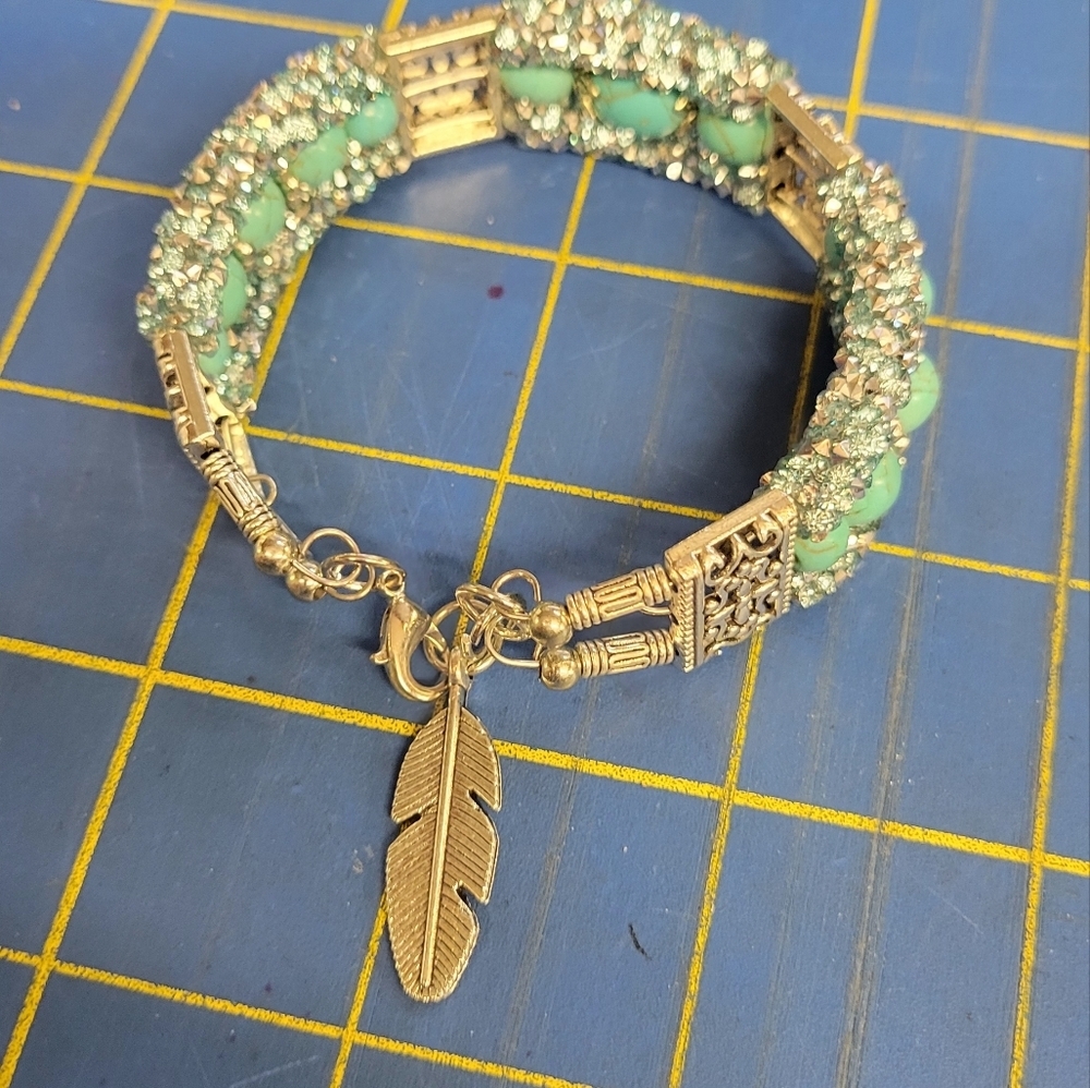 Turquoise Rhinestone & Silver Tone Beaded Bracelet Feather - Picture 6 of 9